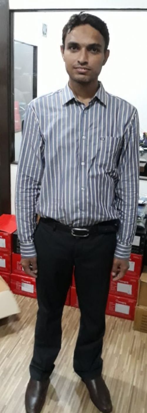 Profile photograph of Yasin